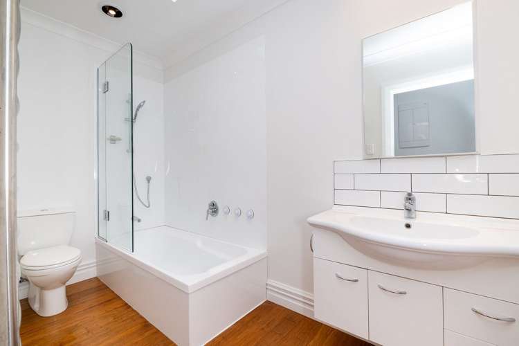 1972 State Highway 2 Te Hauke_10