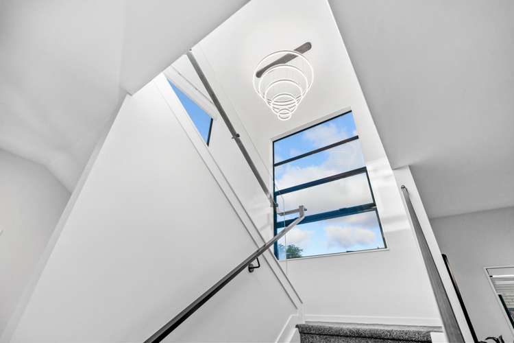 23 Gospel Heights Flat Bush_6