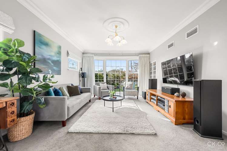 7 Anderson Grove Epuni_2