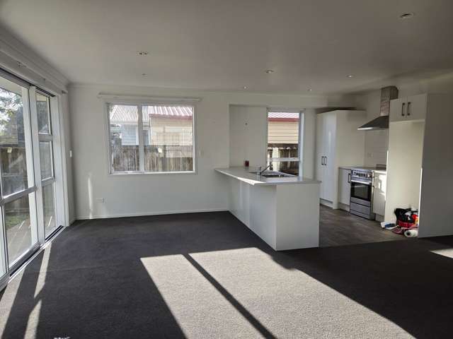 5A Cobham Place Tikipunga_2