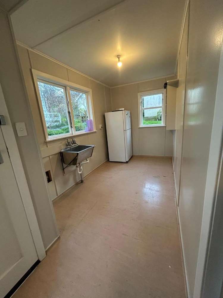 69 Tremewan Street 11538_6