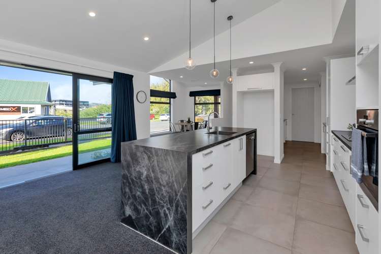 2a Keays Road Avenues_21