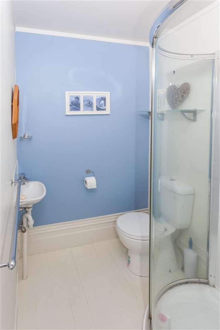 227 Tony Avenue Thames_20