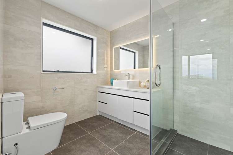20 Drumnaconagher Road Flat Bush_12