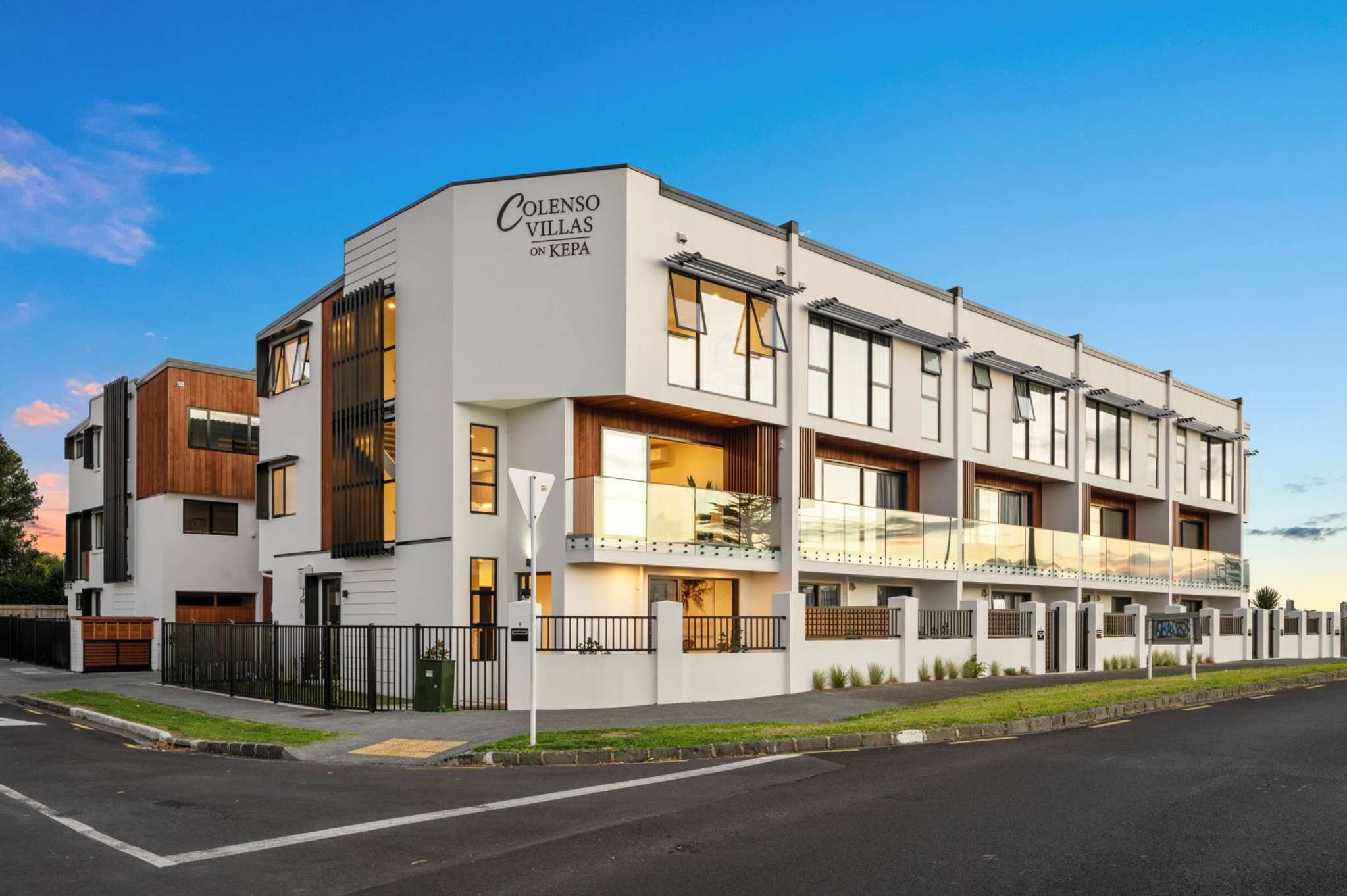 Developer drops price on East Auckland new builds