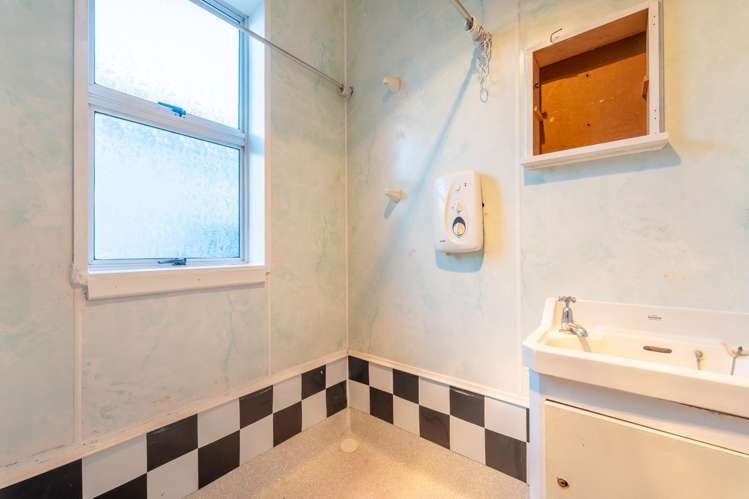 7 Hertford Street Kensington_11