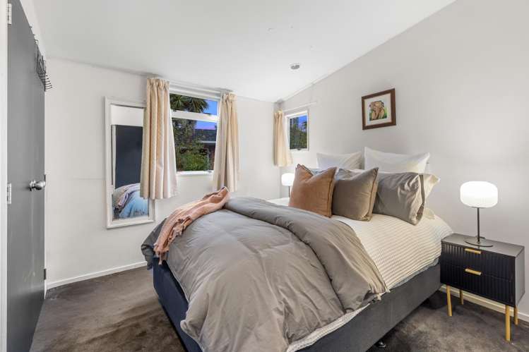 2/35 Huron Street Takapuna_12