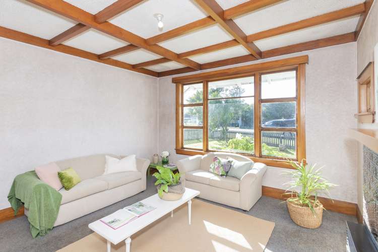 14 De Lautour Road Kaiti_7