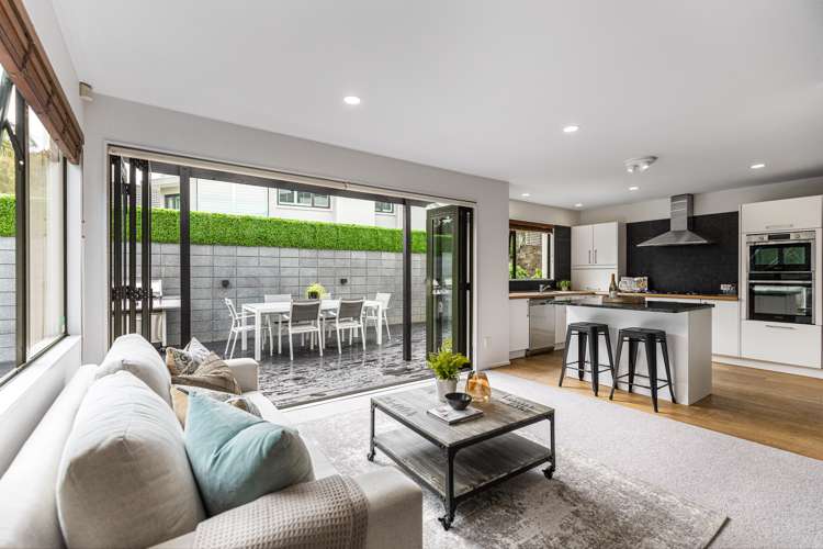 32 Hoani Glade Saint Johns_12