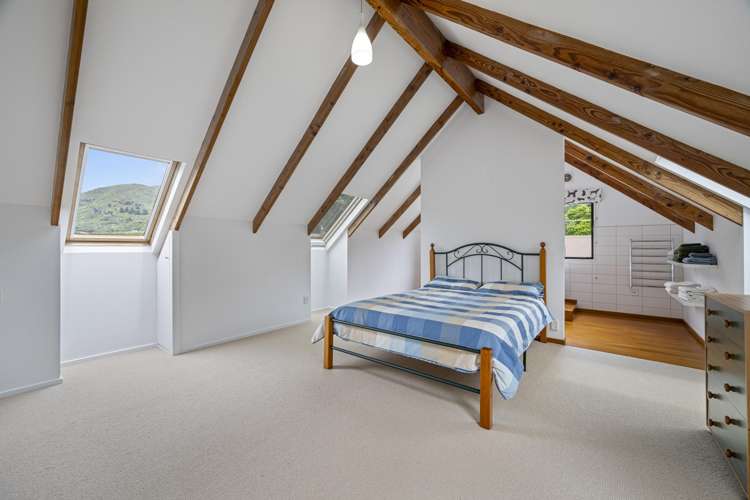 28 Lady Cobham Grove Anakiwa and Surrounds_14