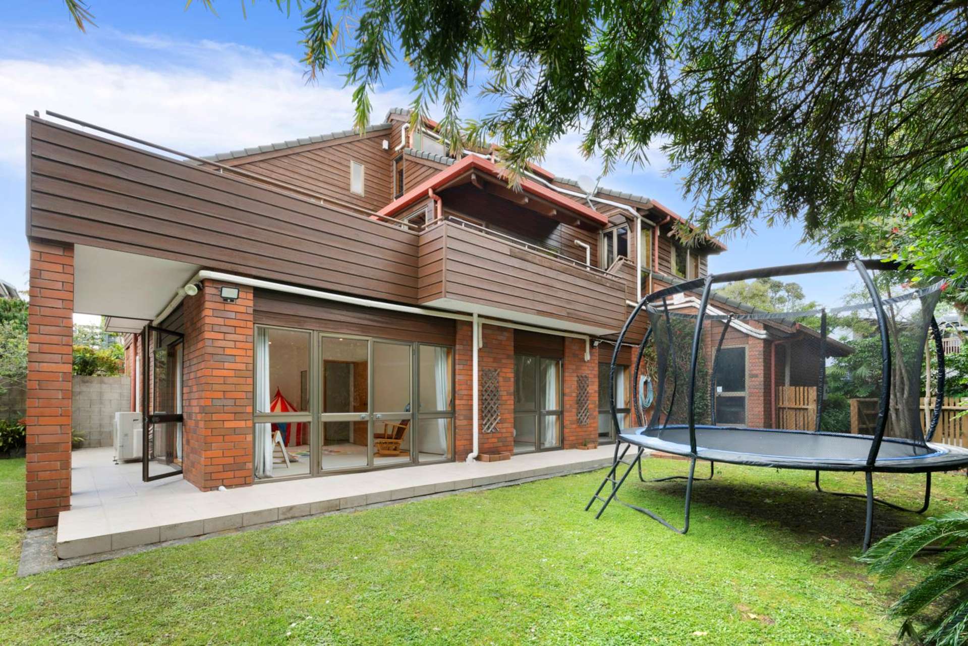 2/60 Aberdeen Road Campbells Bay_0