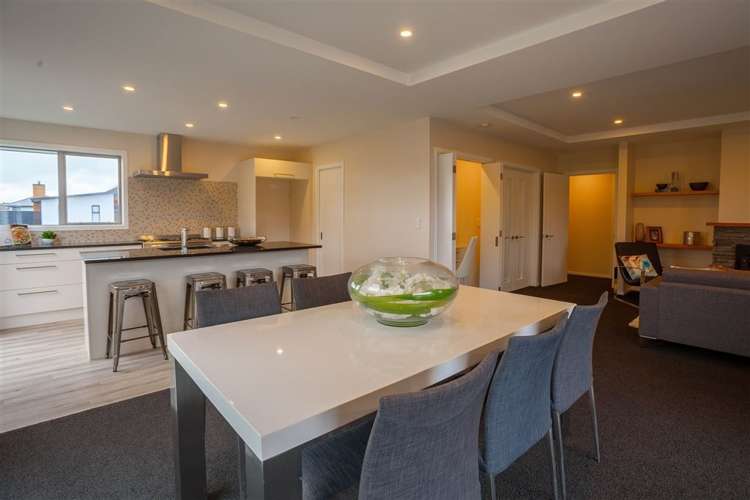 24 Oaks Drive Lincoln_8