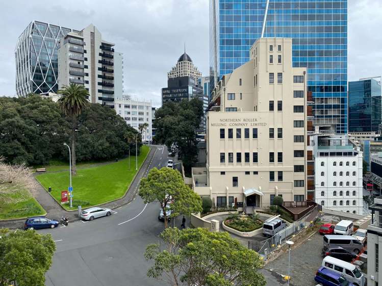 807/19 Anzac Avenue City Centre_10