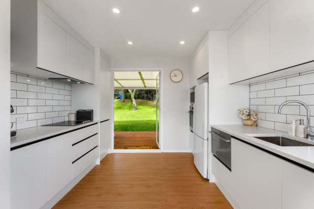 2/19 Bishopgate Street Birkdale_2