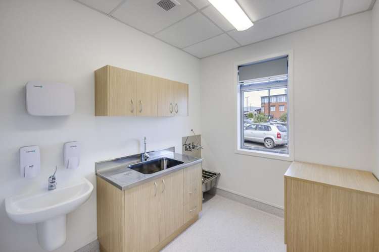 10 Murray Place Camberley_9