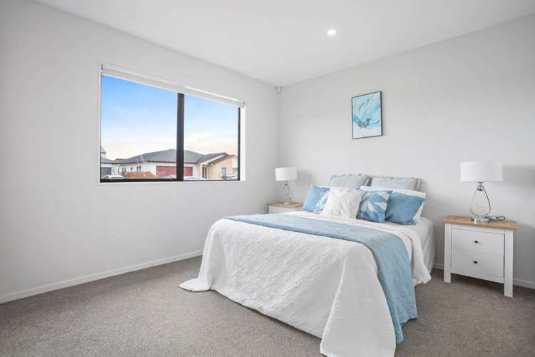 1 Castlepoint Avenue Takanini_11