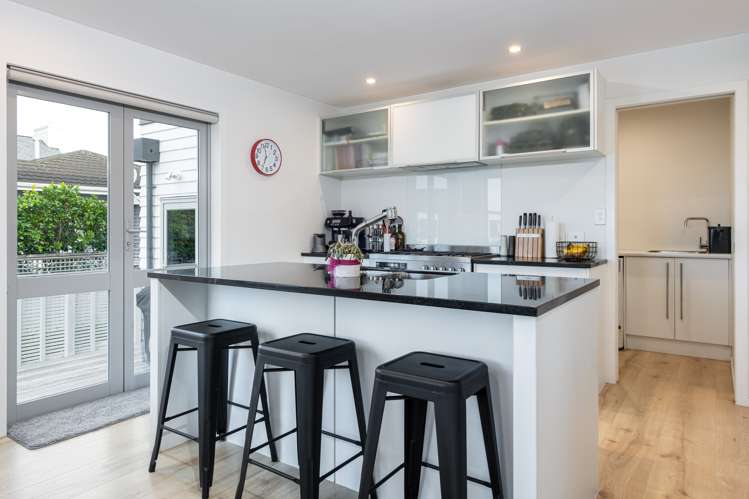 1/18 Ridge Road Waiake_9