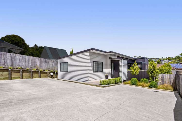 17 Langton Road Stanmore Bay_3