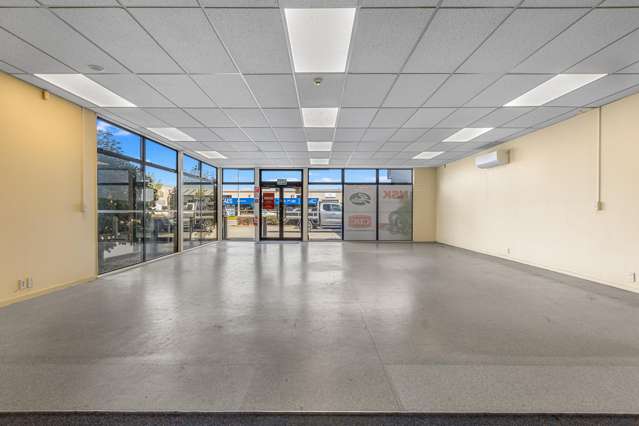 172 Waterloo Road Hornby_2