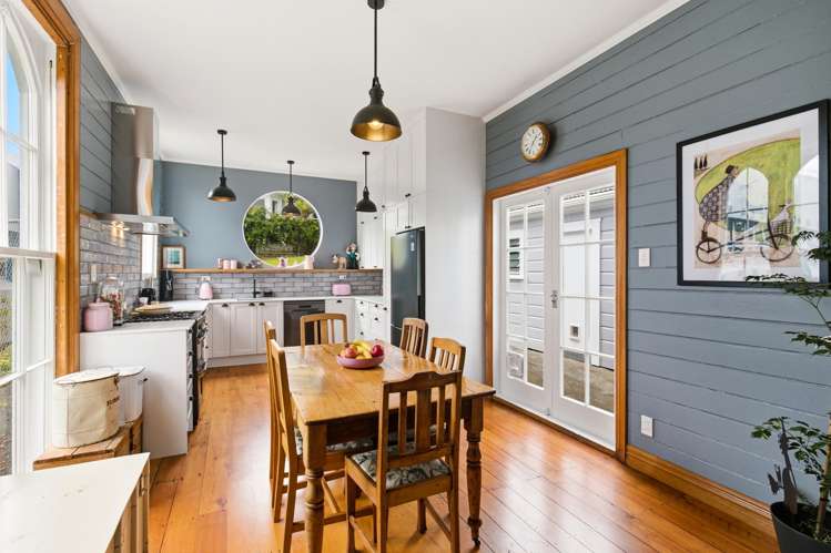 13 Daniell Street Newtown_10