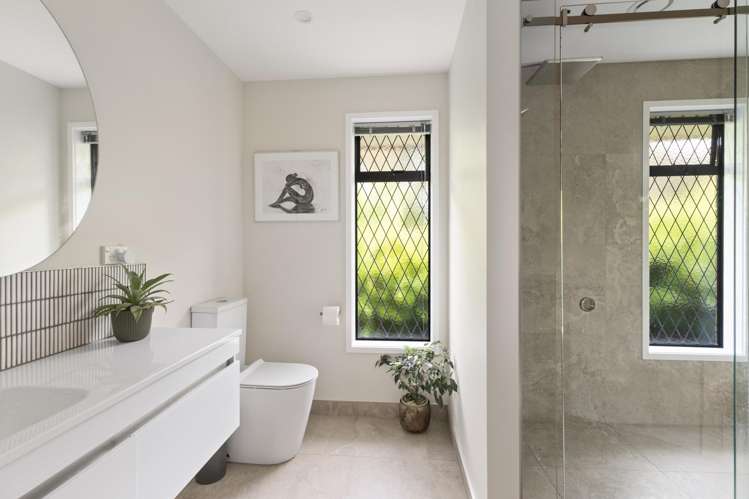 356 Hadlow Road Claremont_22