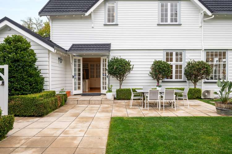 14 George Street Claudelands_2