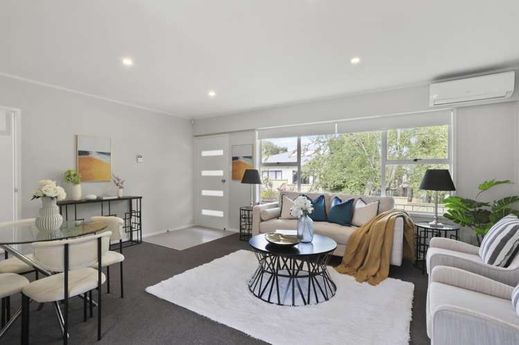 2/59 Newington Road Henderson_6