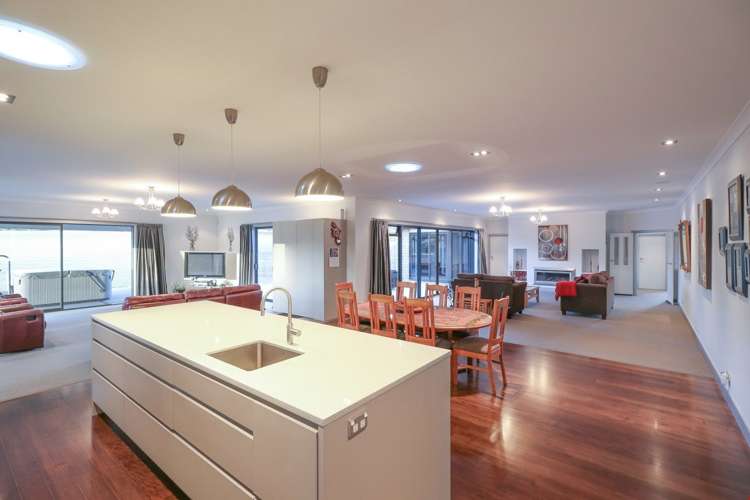 113 Riverhead Road Kumeu_8