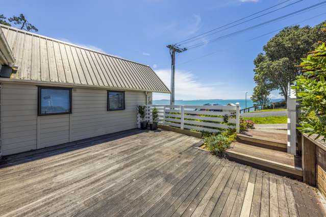 204A Mellons Bay Road 10688_1