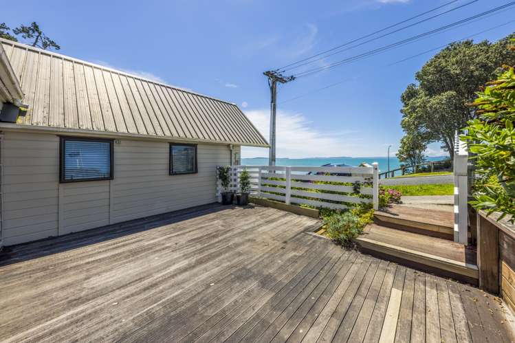 204A Mellons Bay Road 10688_1
