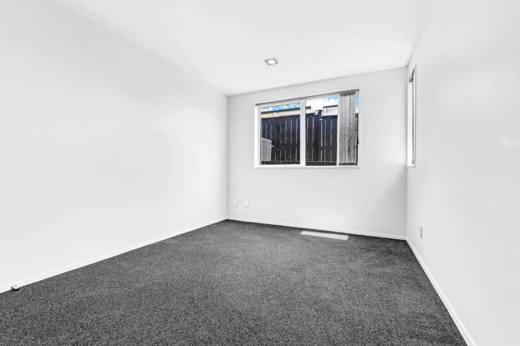 11 Barnsley Place Henderson_12