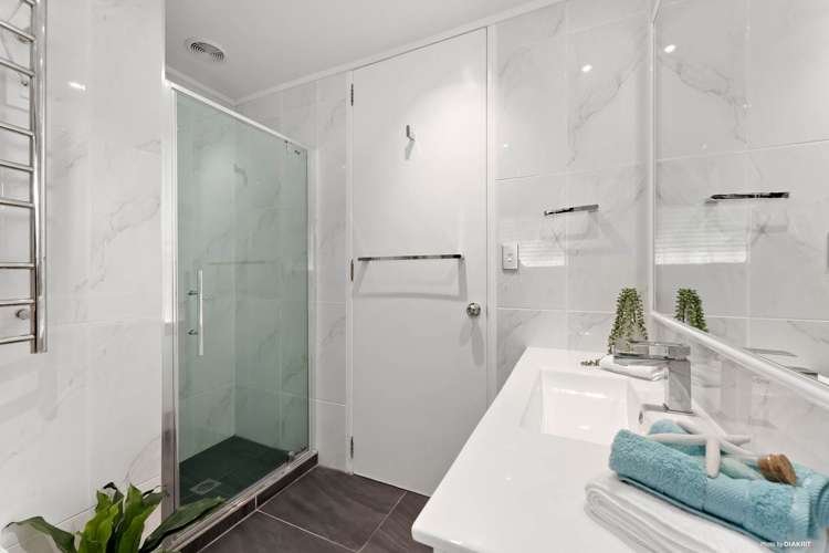 2/8 Heatherleigh Rise Northcross_12