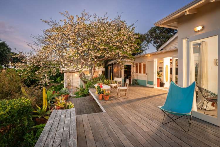 121 Wellington Road Paekakariki_12