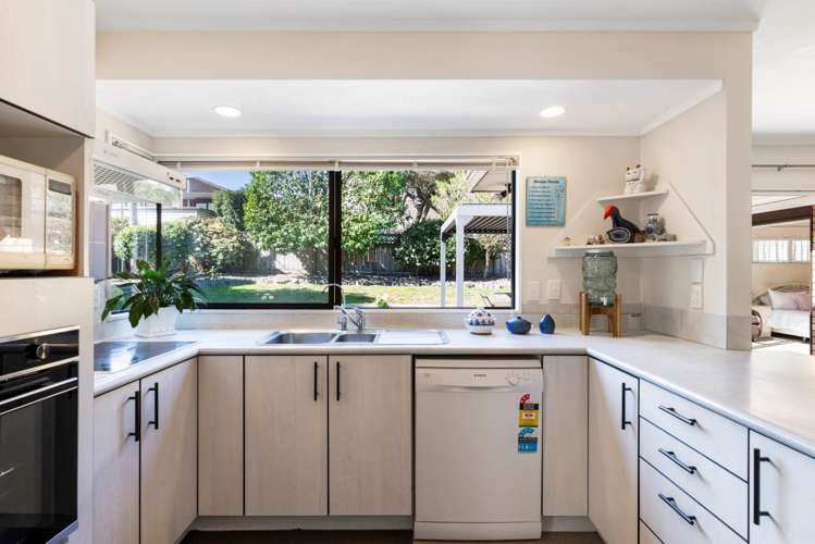 41 Clydesdale Avenue Somerville_12