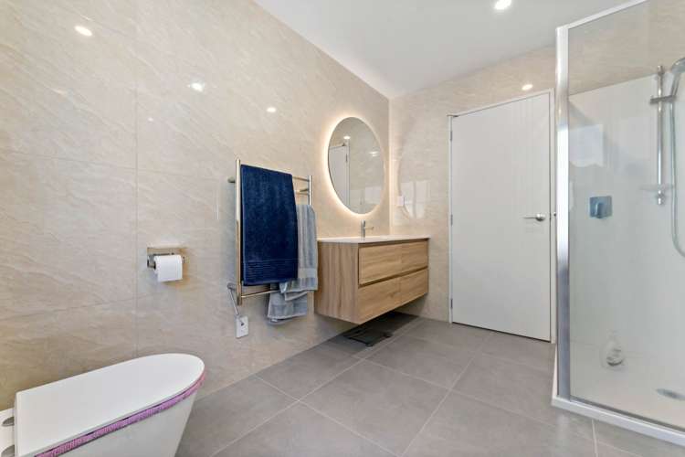 4 Hautoa Lane Flat Bush_22