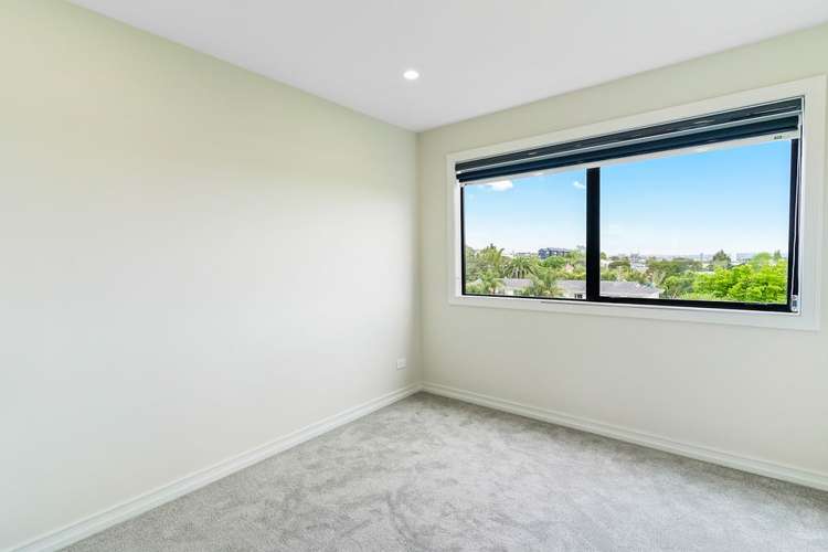 1/8 Knight Avenue Mount Albert_9
