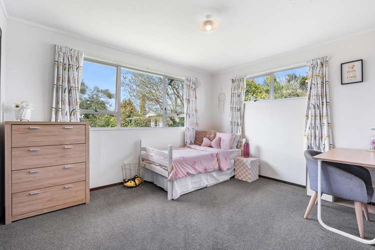 4 Cypress Gardens Place Onerahi_8