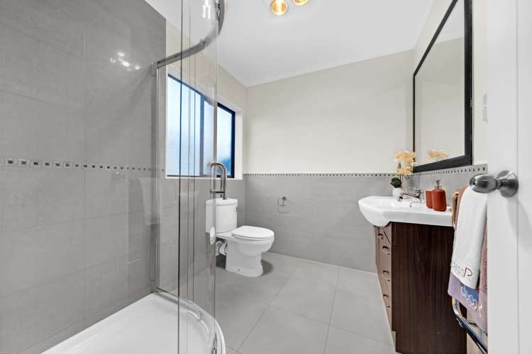 36 Seresin Crescent Flat Bush_36