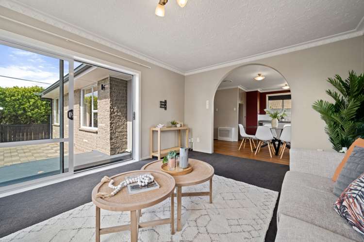 66 Neill Street Hornby_10