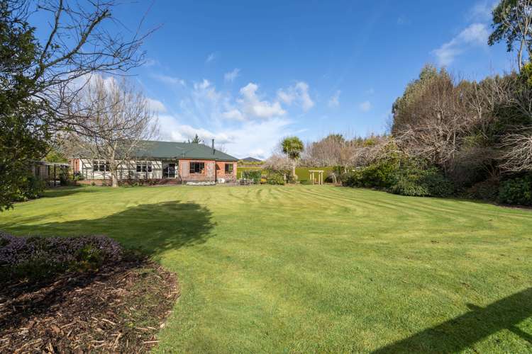 54 Ayresdale Road Ascot_23