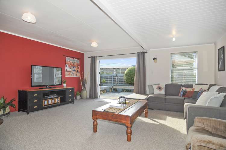 227 Chartwell Avenue Whangamata_11