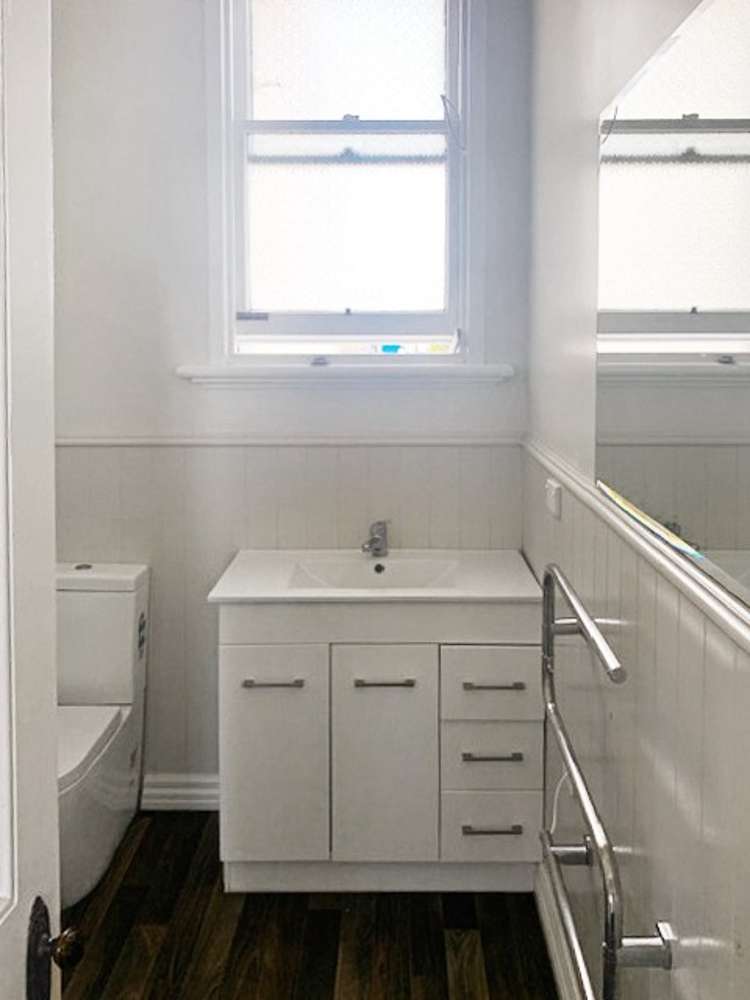 12 High Street Bulls_9