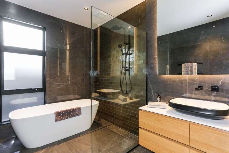 8 Edgewater Drive Karaka_12