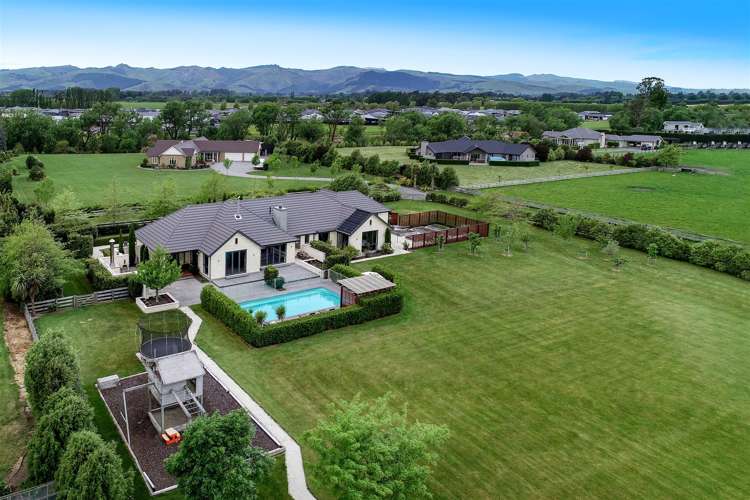 9 Allendale Lane Lincoln_32