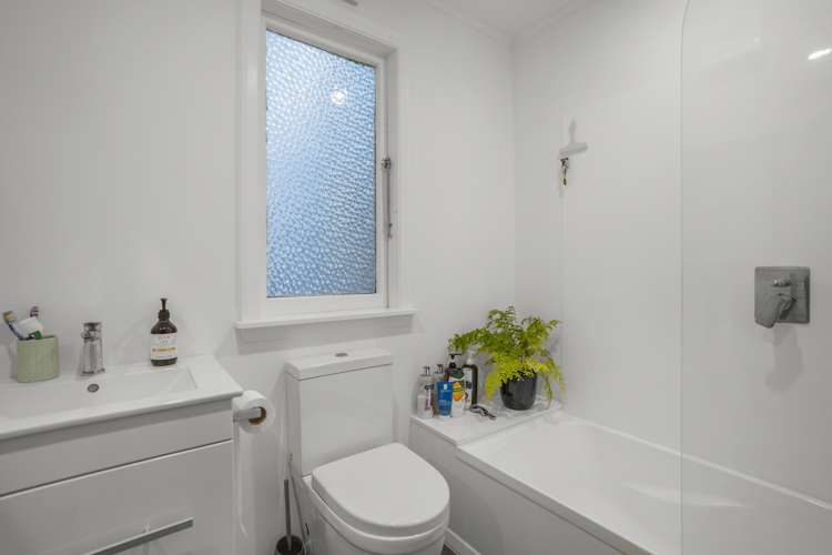 17 Montague Street Alicetown_12