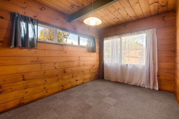 28 Acacia Crescent Glenview_11