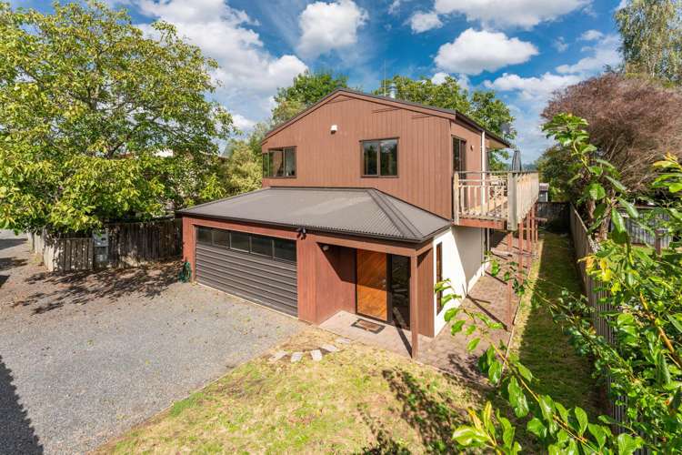 2/11 Kereru Street Two Mile Bay_12