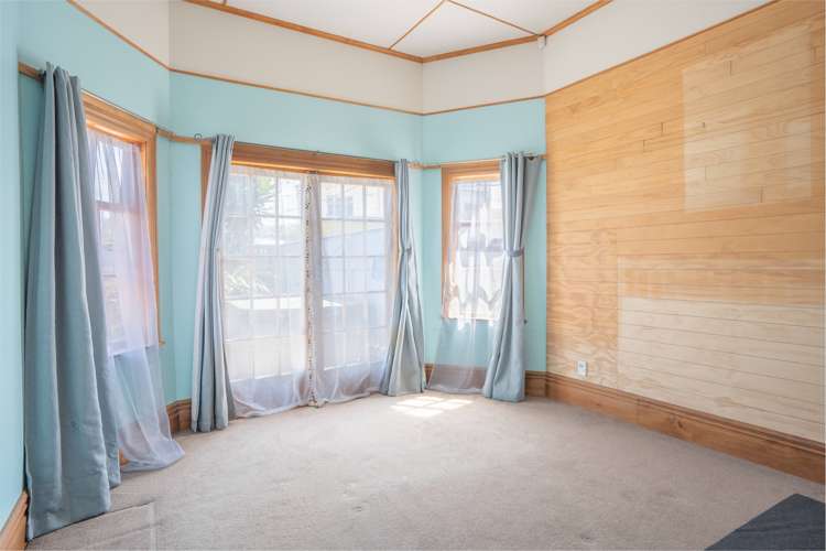 86 Cuba Street Petone_4