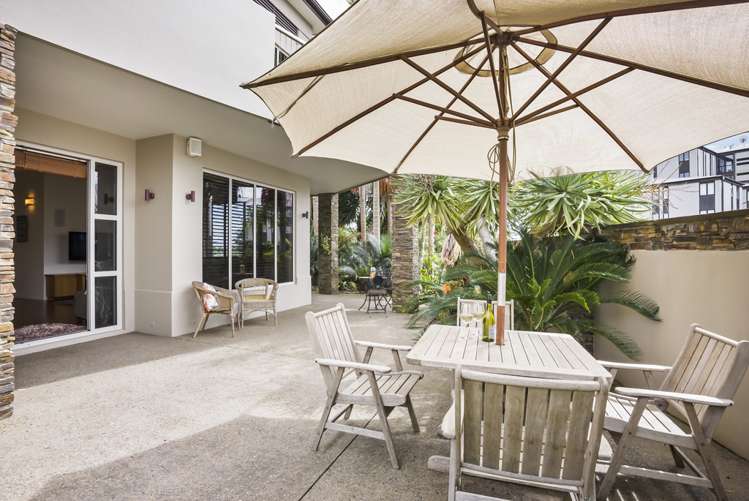 1 Tui Brae Beachlands_13