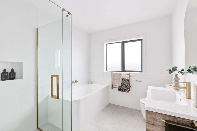 4 Whakahaumako Road Leamington_16